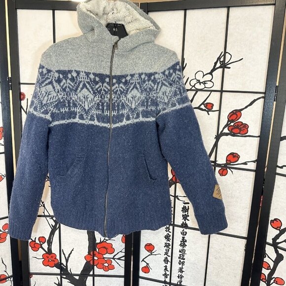 The North Face Jackets & Blazers - The North Face Womens Thick Wool Sherpa Lined Zip Hoodie Fair Isle Nordic Size M